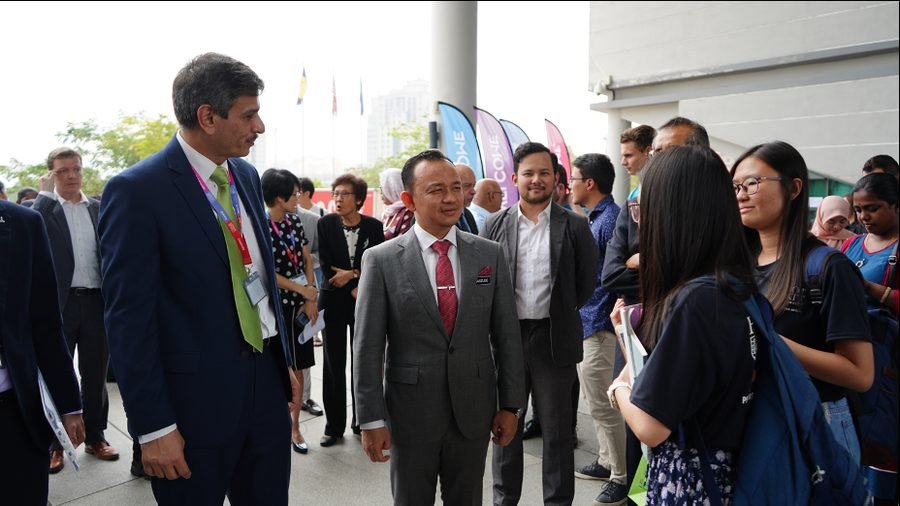 Visit of YB Maszlee Malik, Minister of Higher Education of Malaysia